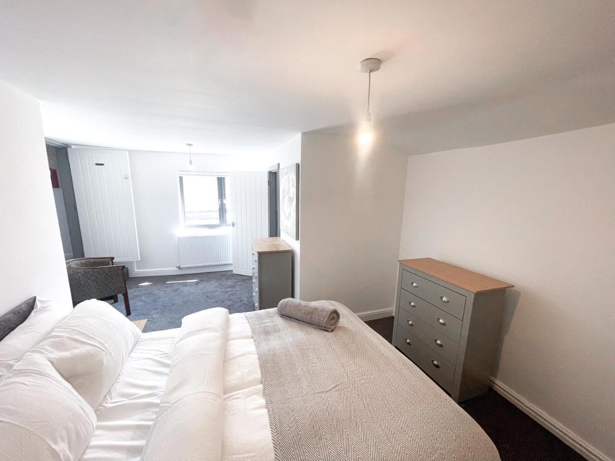 53 Church Street Warrington Extérieur photo